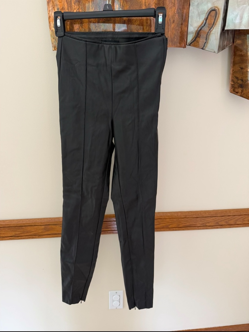 Zara faux leather pants xs